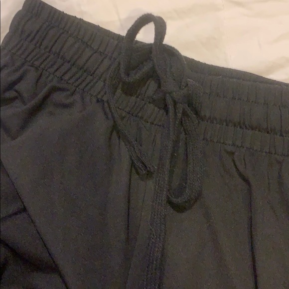 2 Striped Jogger - Picture 3 of 4